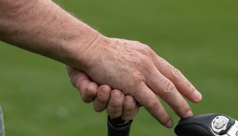 Practical visual for Used golf grips must be checked for wear before they are judged too small or too large